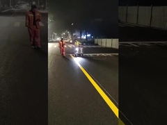 迅速に乾燥する熱塑性塗料 交通量が多い道路に最適 停滞時間を減らす道路標識